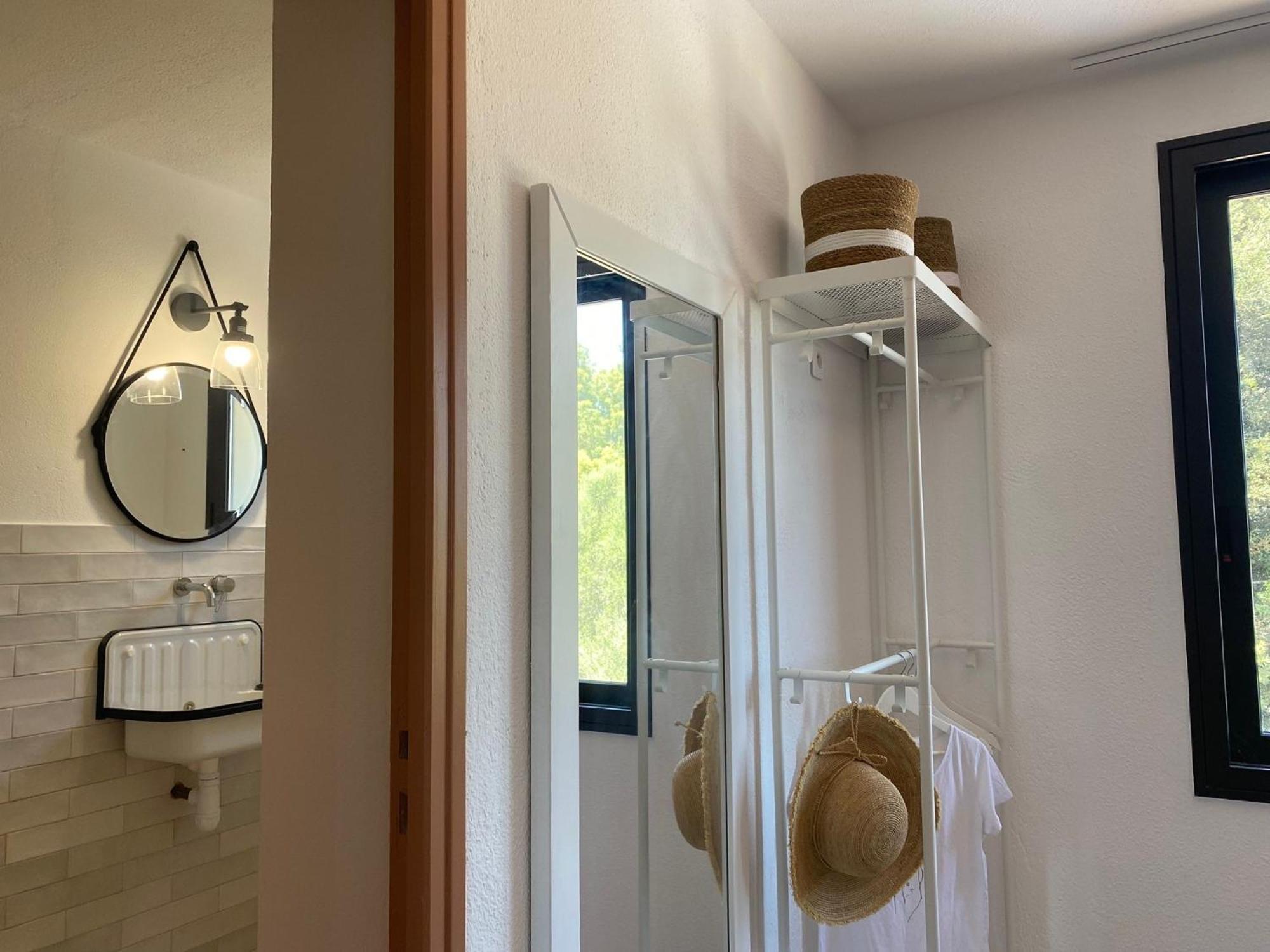 Corsica Hostel Porto-Vecchio, Partie Dortoirs Bagian luar foto