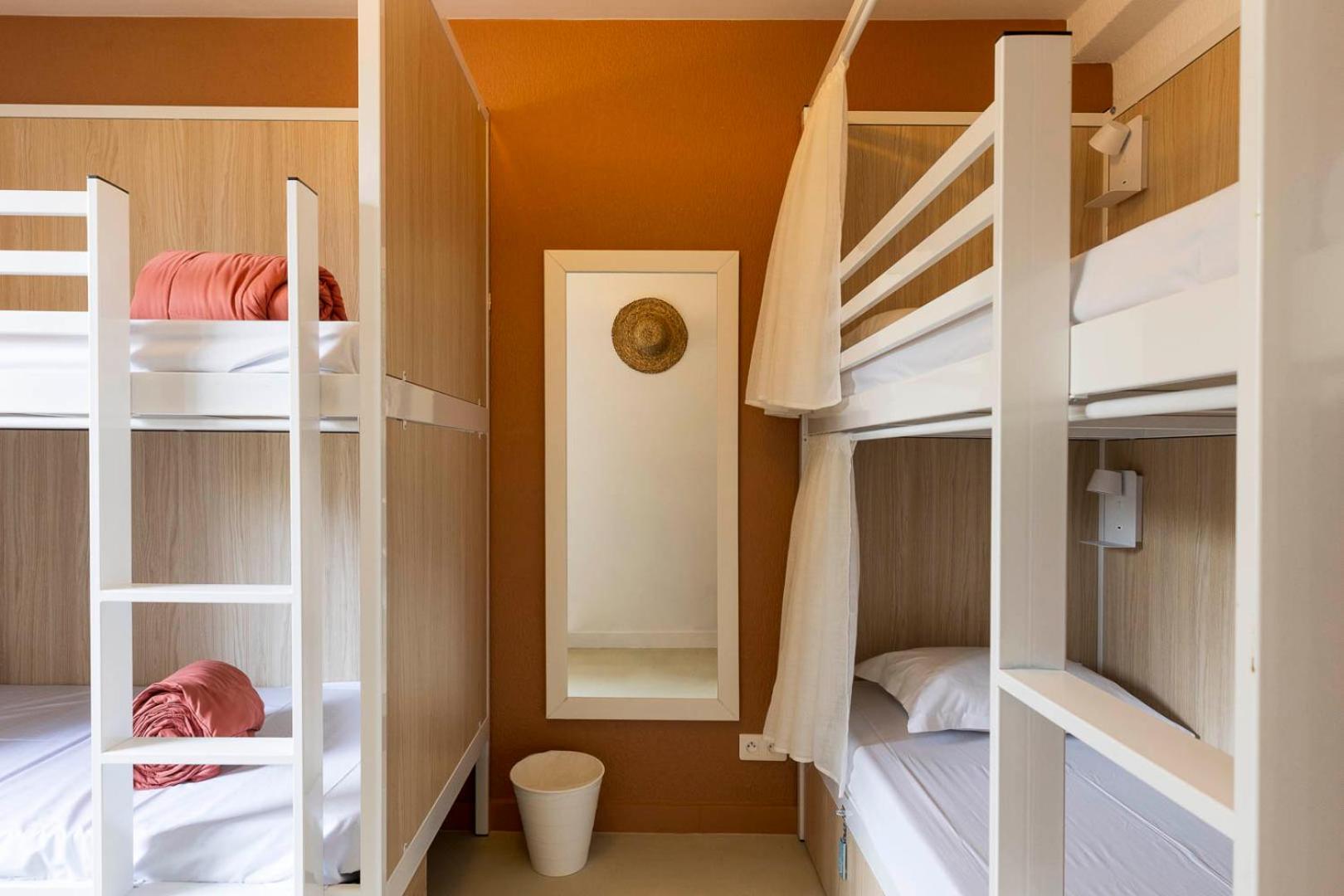 Corsica Hostel Porto-Vecchio, Partie Dortoirs Bagian luar foto